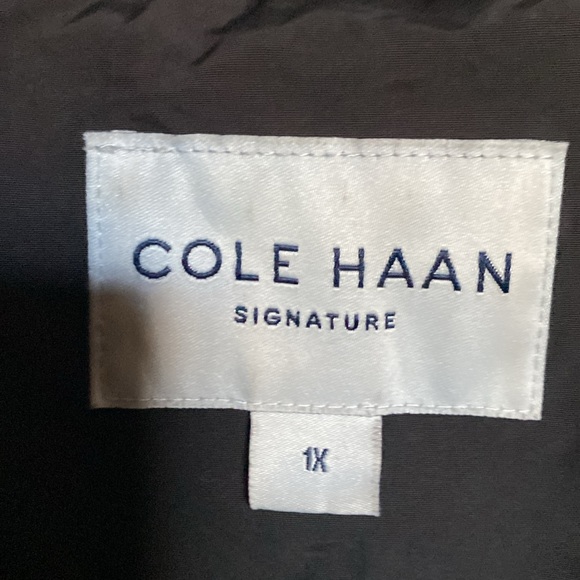 Cole Haan Signature rain jacket 3/4 length. - Picture 11 of 11